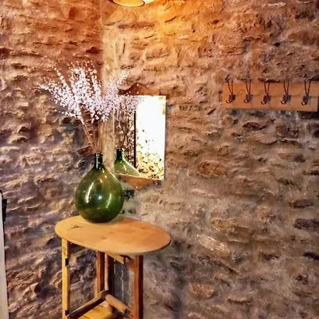Vakantiehuis El Petit Paradis Bellestar